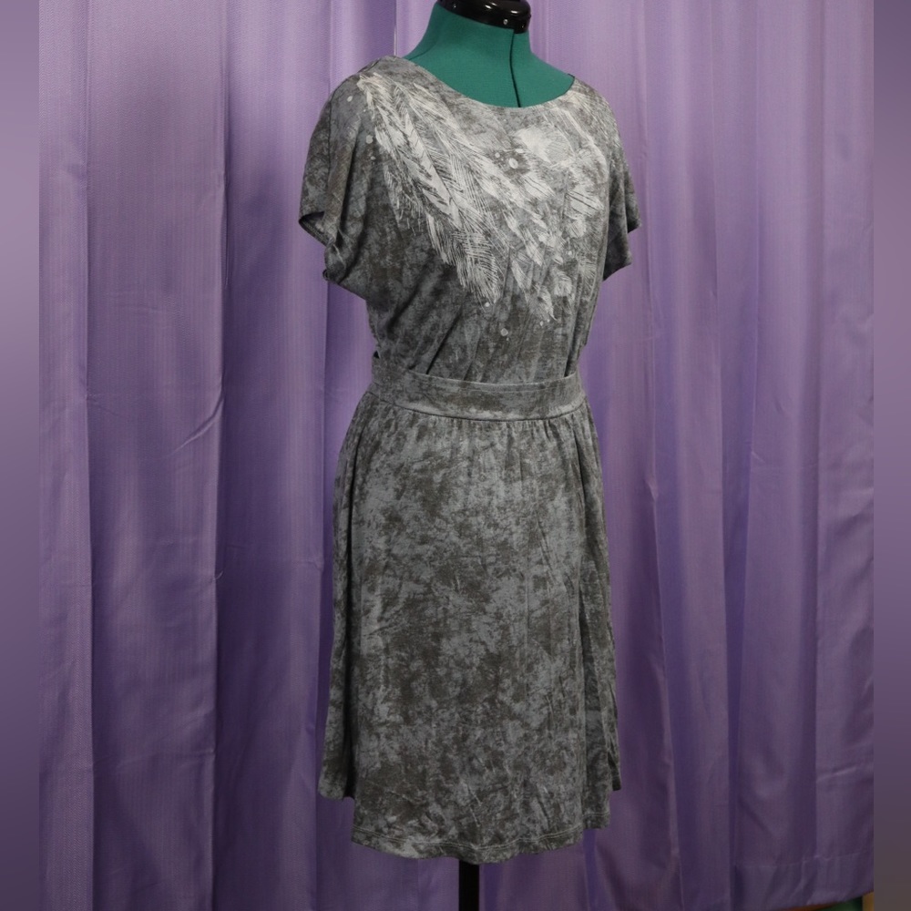 Billabong Open Back Casual Dress